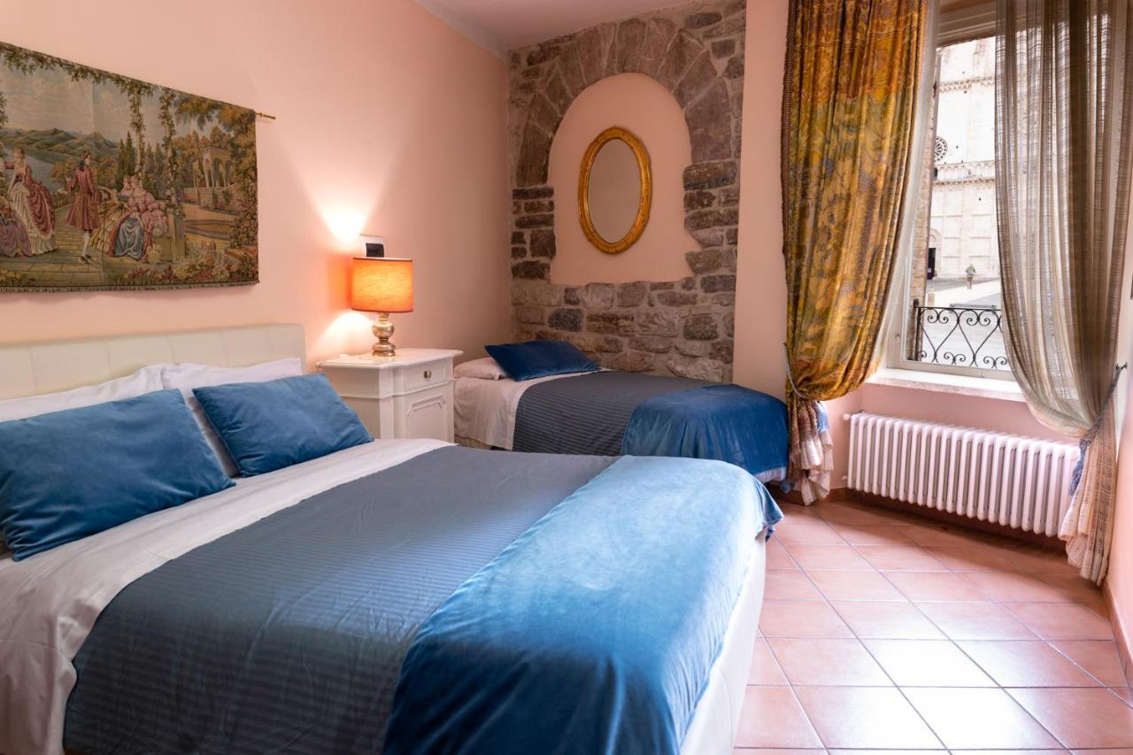 Apartment Assisi Cattedrale Eksteriør billede