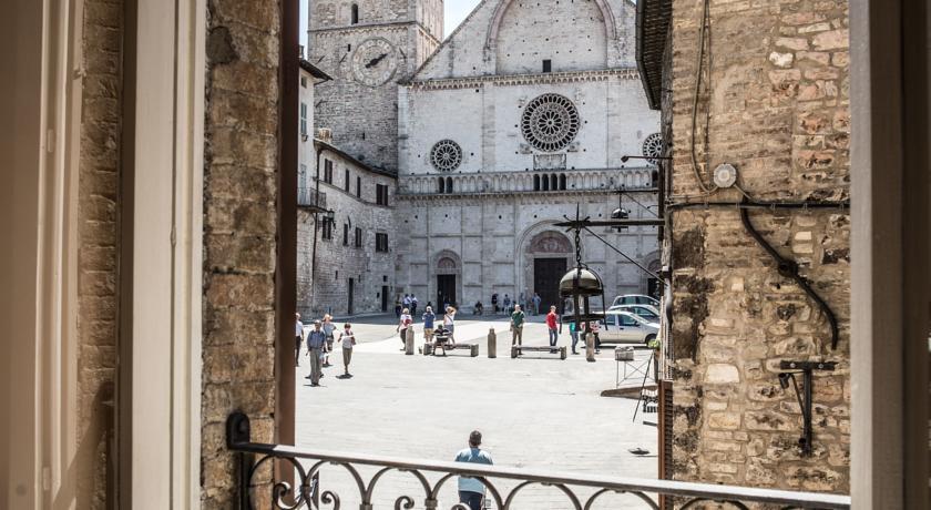 Apartment Assisi Cattedrale Værelse billede